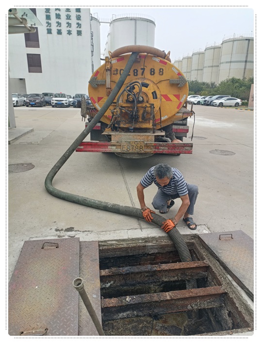 通道隔油池清掏